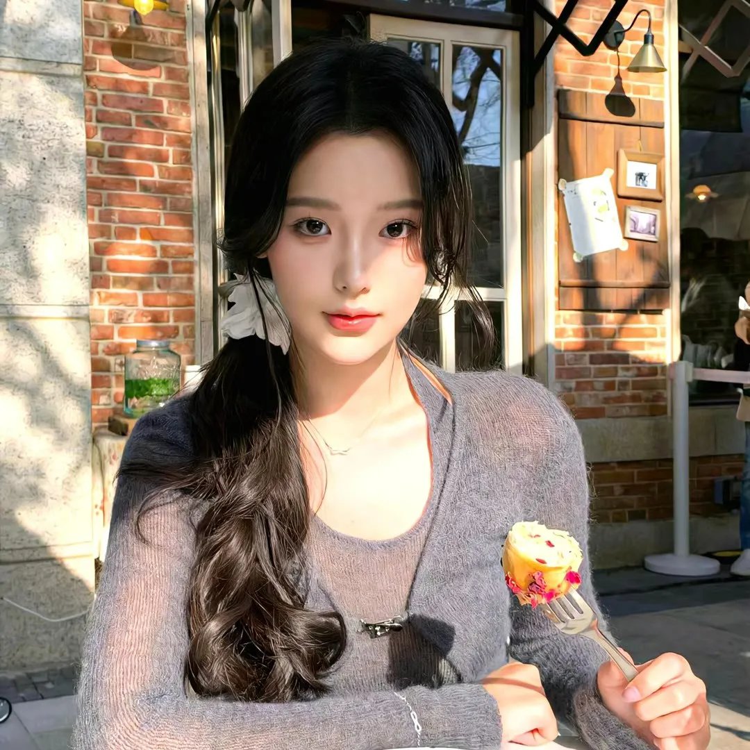 穿越当天，世子爷要以身相许